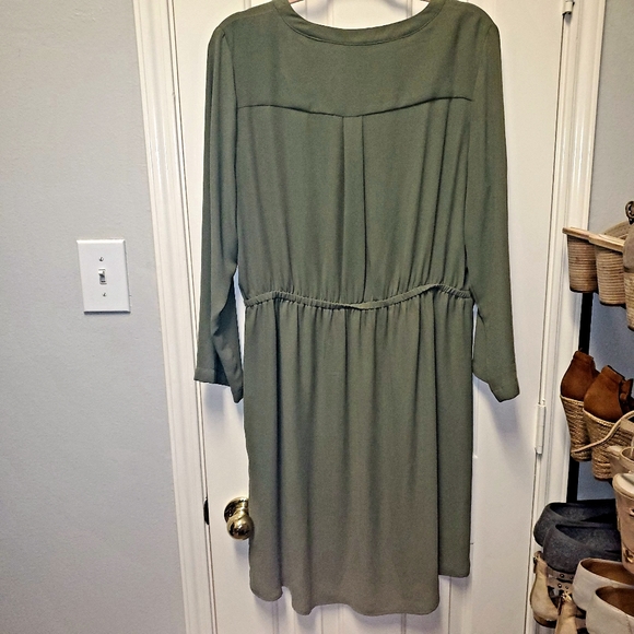 Army Green Target Dress - Picture 5 of 9